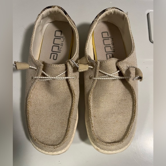 Hey Dude, beige with plaid backs. - Picture 1 of 5